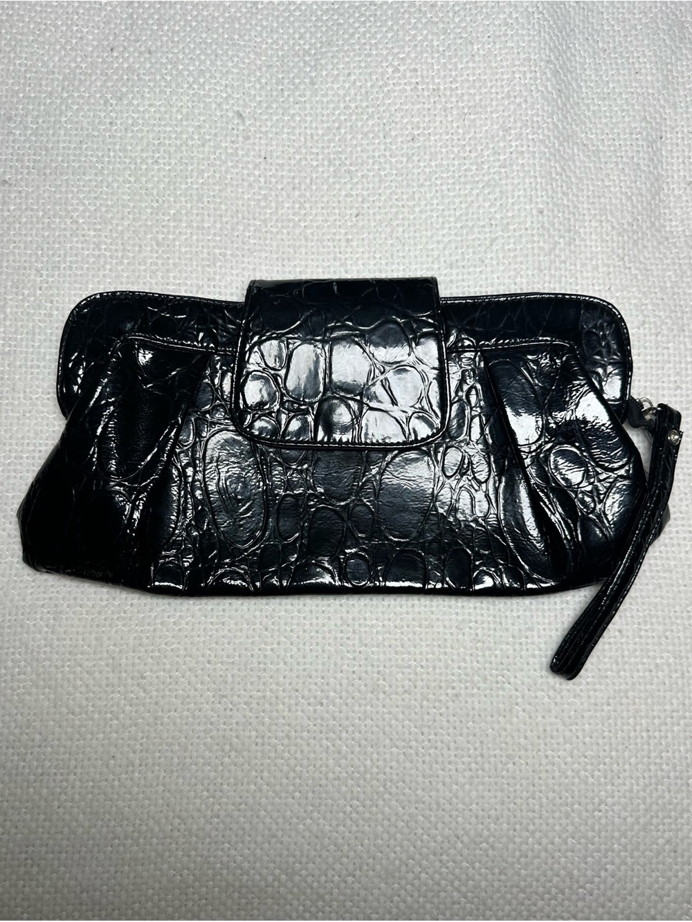 Giannini Black Faux Croc Patent Leather Clutch Wristlet